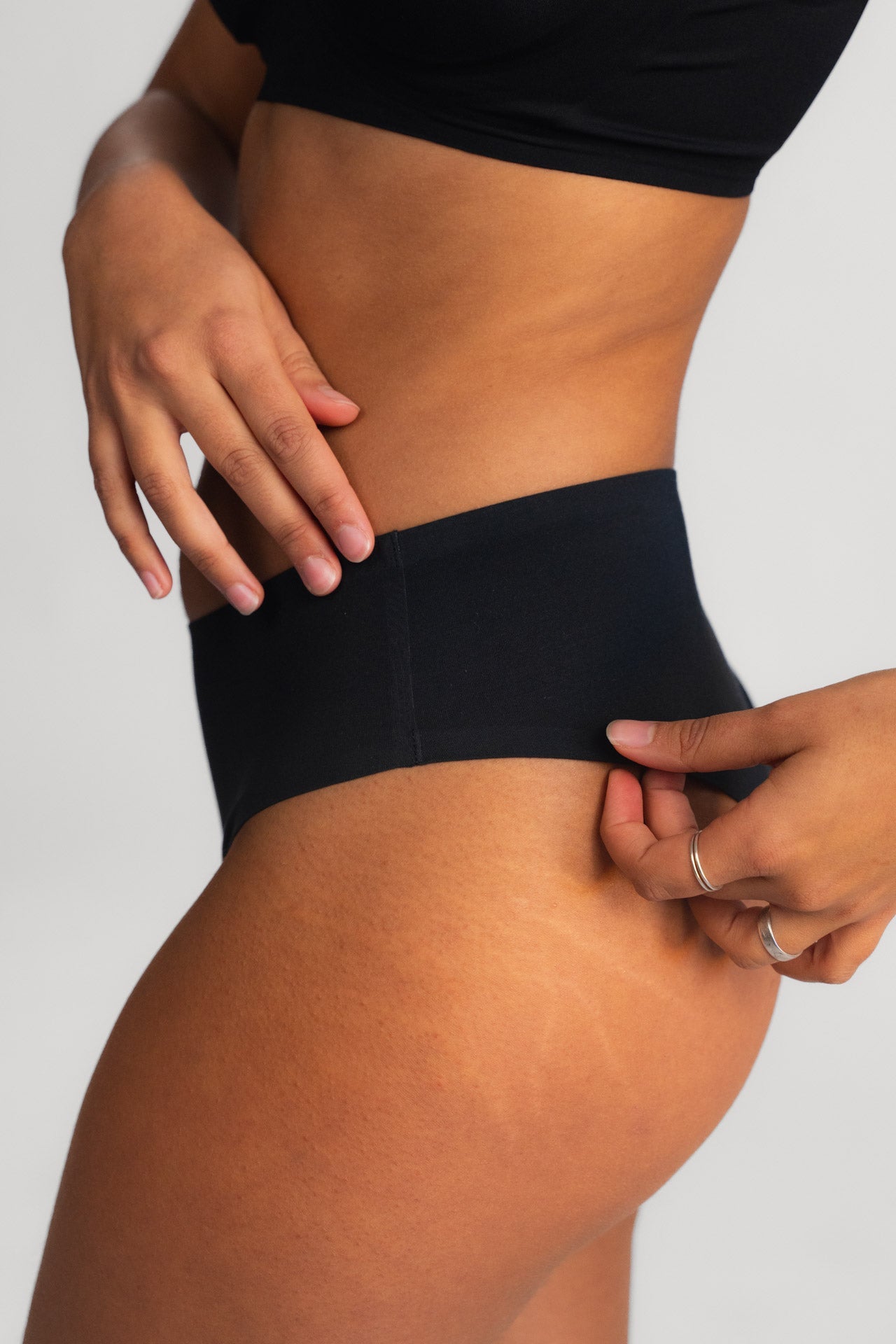Slip brasiliana Seamless LUXE BLACK - 2 pezzi