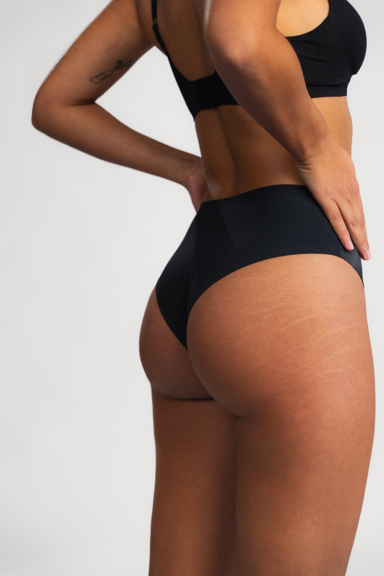 Slip brasiliana Seamless LUXE BLACK - 2 pezzi
